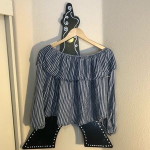 ❤️ *3 FOR 15* Mossimo Striped Long Sleeve Shirt